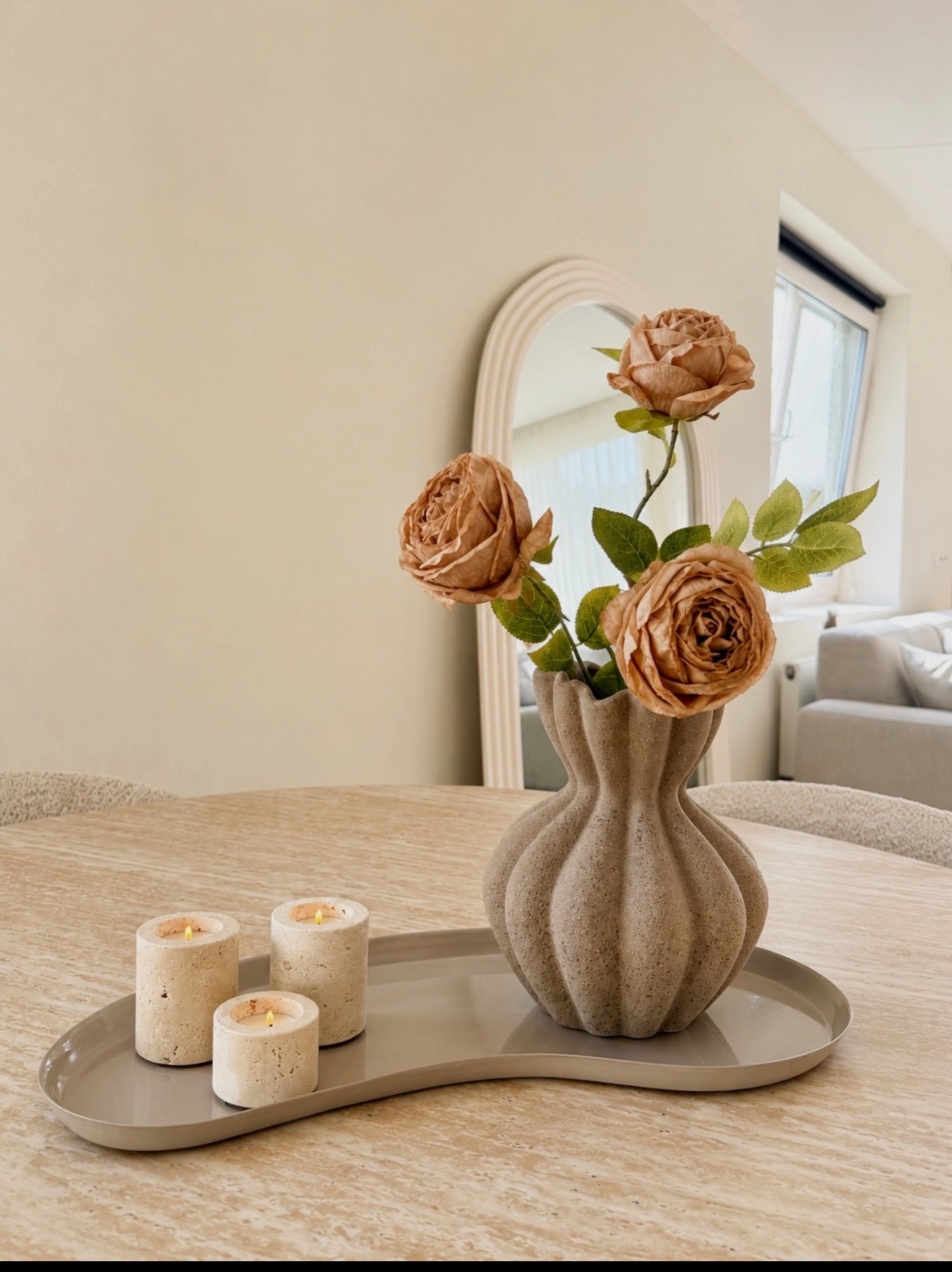 Kidney Dienblad Beige